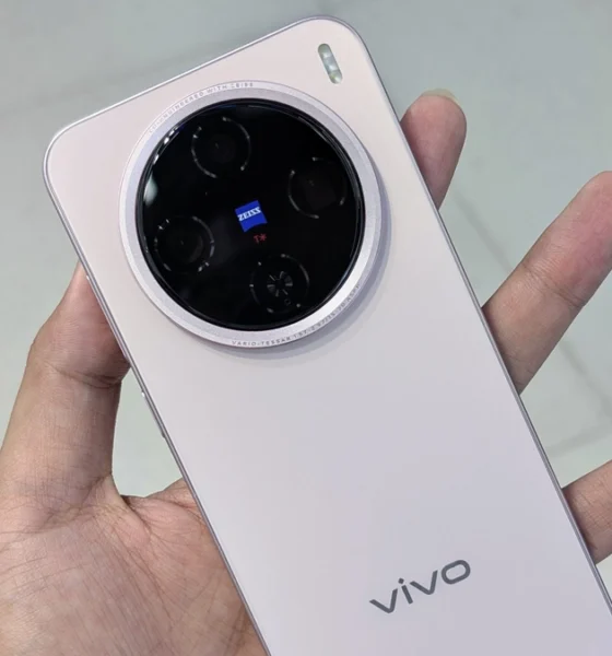 vivo X200s